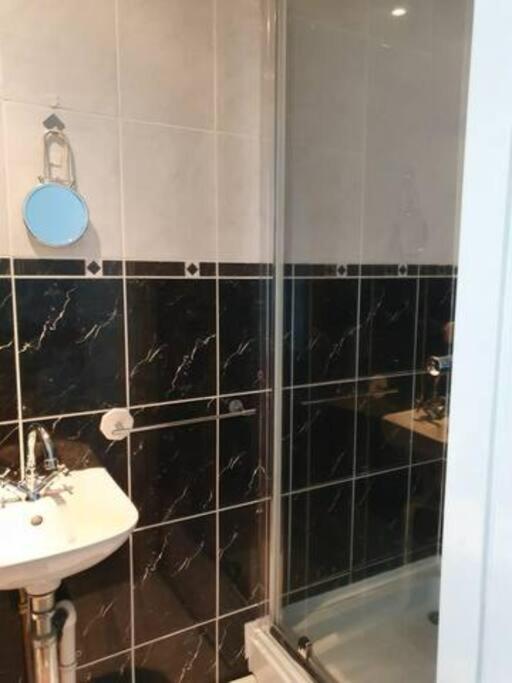 Orme View Dog Friendly Apartment Llandudno Eksteriør bilde